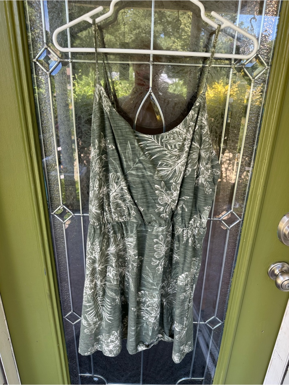 Large old navy green cotton flower Hawaiian spaghetti strap dress elastic waist